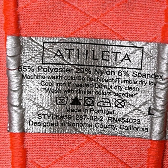 Athleta T shirt,  women Large . Coral,shirred sides , fitted , activewear, gym - Picture 10 of 14
